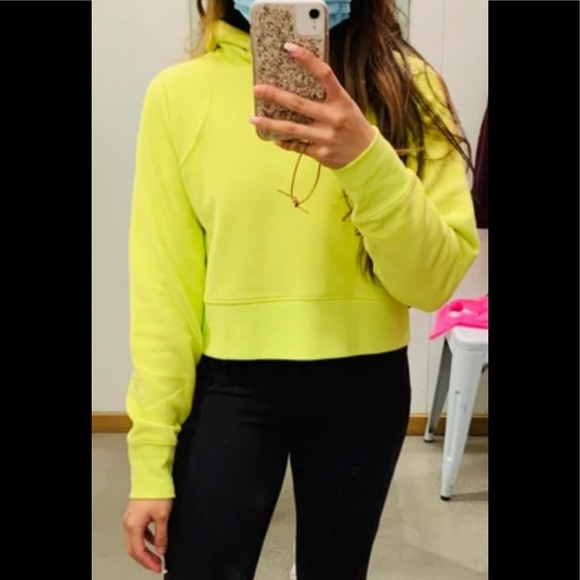 🔥LULULEMON CROPPED LOUNGEFUL HOODIE/JACKET-ELECTRIC LEMON-12🔥 - Picture 5 of 16